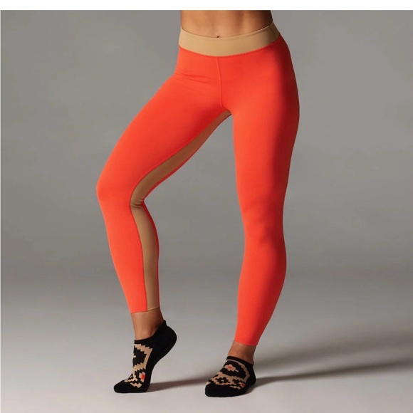 TAVI Mid Rise 7/8 Tight - Spice with Camel Stripe - NWT - Picture 2 of 5